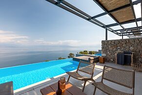 Le Grand Bleu Resort