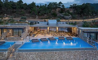 Le Grand Bleu Resort