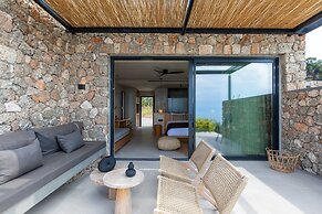 Le Grand Bleu Resort