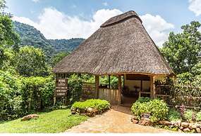 Bwindi Safari Lodge