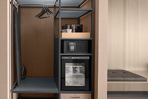 AC Hotel Vancouver Waterfront