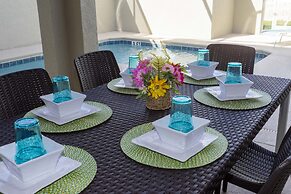 Splendid 4 Bd w/ Pool Close to Disney @ Champions Gate 1006