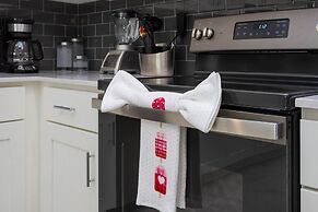 Gorgeous 3Bd 8 Guests @Storey Lake Resort Close to Disney 101 3191