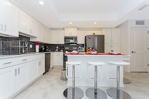 Gorgeous 3Bd 8 Guests @Storey Lake Resort Close to Disney 101 3191