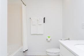 Gorgeous 3Bd 8 Guests @Storey Lake Resort Close to Disney 101 3191