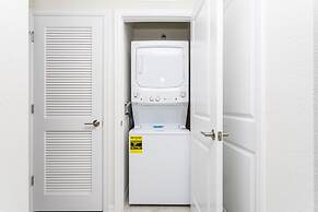 Family Friendly 2 Bd Close to Disney @ Storey Lake 105 3161