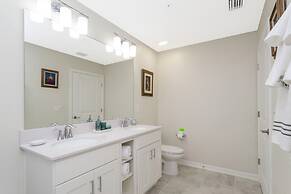 Stunning 2Bd Apto Close to Disney @ Storey Lake 105 3171