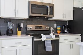 Stunning 2Bd Apto Close to Disney @ Storey Lake 105 3171