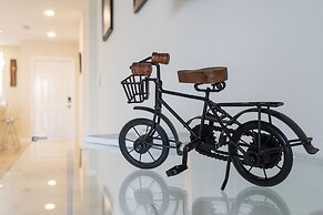 Stunning 2Bd Apto Close to Disney @ Storey Lake 105 3171