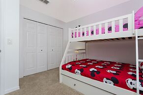 Beautiful 5Bd Single Family w/ Game Room @ 106 Lake Wilson Preserve