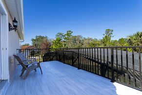 Beautiful 5Bd Single Family w/ Game Room @ 106 Lake Wilson Preserve