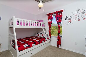 Beautiful 5Bd Single Family w/ Game Room @ 106 Lake Wilson Preserve