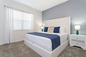 Luxury 2 Bd Close to Disney @ Champions Gate 1071