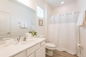 Luxury 8Bd with Pool @ Sonoma Resort 2639