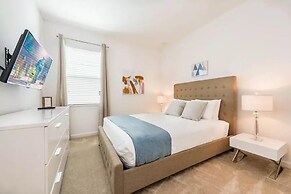 Luxury 8Bd with Pool @ Sonoma Resort 2639