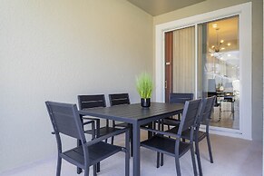 Gorgeous 4 Bd w/ Pool Close to Disney @ Storey Lake 2963