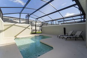 Gorgeous 4 Bd w/ Pool Close to Disney @ Storey Lake 2963