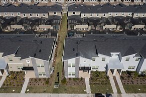 Wonderful 5Bd Close to Disney @ Storey Lake 2980