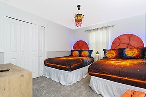 Wonderful 5Bd Close to Disney @ Storey Lake 2980