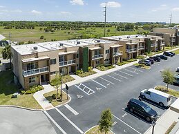 Stunning 4 Bd Close To Disney @ Magic Village 3247