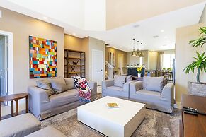 Stunning 4 Bd Close To Disney @ Magic Village 3247