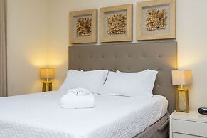 Stunning 4 Bd Close To Disney @ Magic Village 3247