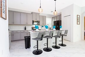 Stunning Family Friendly 5 Bd w/ Pool Close to Disney @ Storey Lake 42