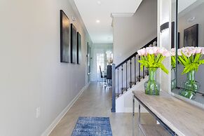 Gorgeous 4Bd Close to Disney w/ Pool @ Storey Lake 4245