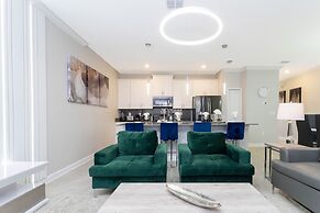 Gorgeous 4Bd Close to Disney w/ Pool @ Storey Lake 4245