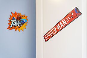 Gorgeous 5 Bd w/ Pool Close to Disney @ Champions Gate 948