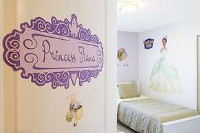 Gorgeous 5 Bd w/ Pool Close to Disney @ Champions Gate 948