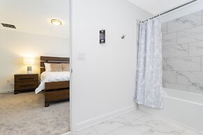 Gorgeous 5 Bd w/ Pool Close to Disney @ Champions Gate 948