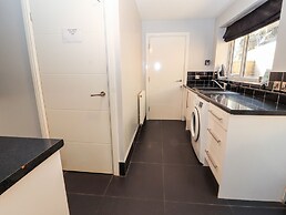Nant House