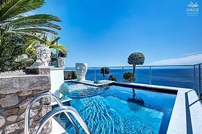 Villa Islamorada - Pool and Sea View