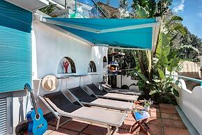 Villa Islamorada - Pool and Sea View