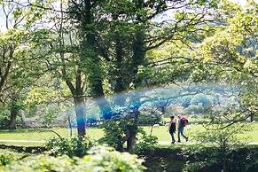 Ty Afon, River House