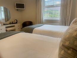 Ty Afon, River House