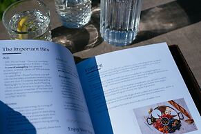 Ty Afon, River House