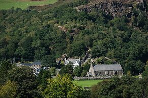 Ty Afon, River House