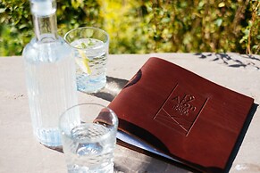 Ty Afon, River House