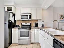 Sandy Toes - Unbeatable Location Within Biking Distance To Dining, Sho