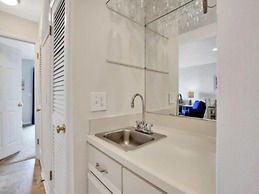 Sandy Toes - Unbeatable Location Within Biking Distance To Dining, Sho