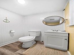 Beach Cabin - Perfect For Your Family Getaway! Pet Friendly! 2 Bedroom