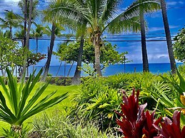 Garden View Studio - Kona Islander Inn Condos Condo by RedAwning