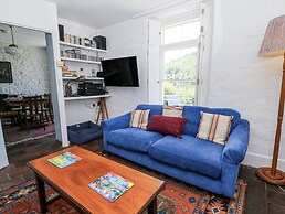 Dolwylan Cottage