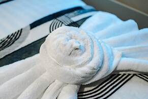 Impeccable 2-bed Apartment in Liverpool