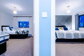 Impeccable 2-bed Apartment in Liverpool