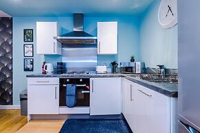 Impeccable 2-bed Apartment in Liverpool