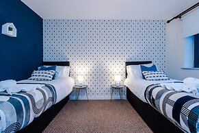 Impeccable 2-bed Apartment in Liverpool