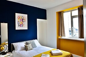 Captivating 3-bed House in Swansea Town Center